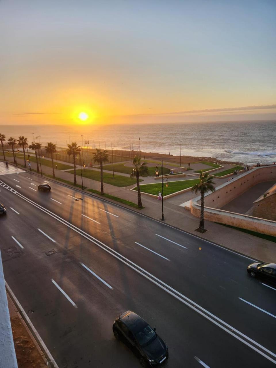 Joumaira Appartement Beach Rabat Exteriör bild